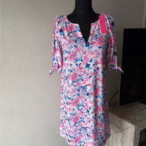 NWT Lilly Pulitzer Vibrant Pink and Blue Floral Dress size M